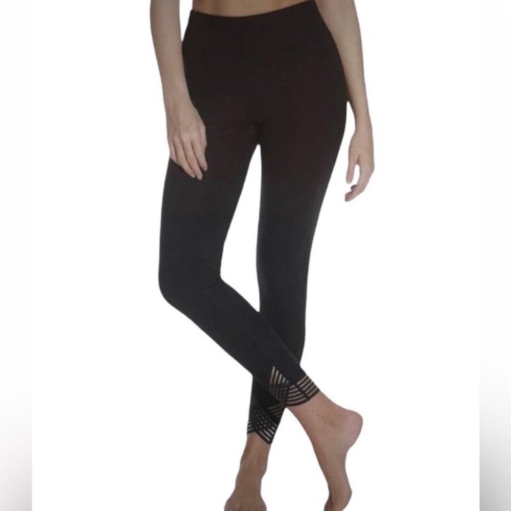 SPLENDID Black Leggings with Mesh Detailing